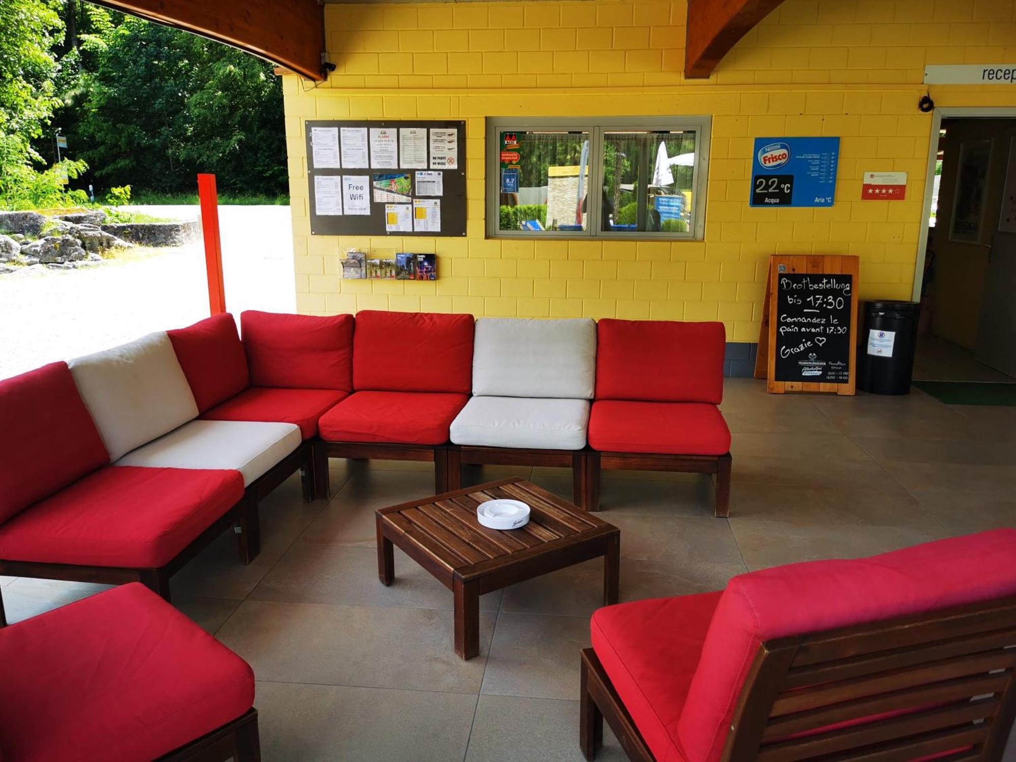 Camping Melezza Losone Exterior foto